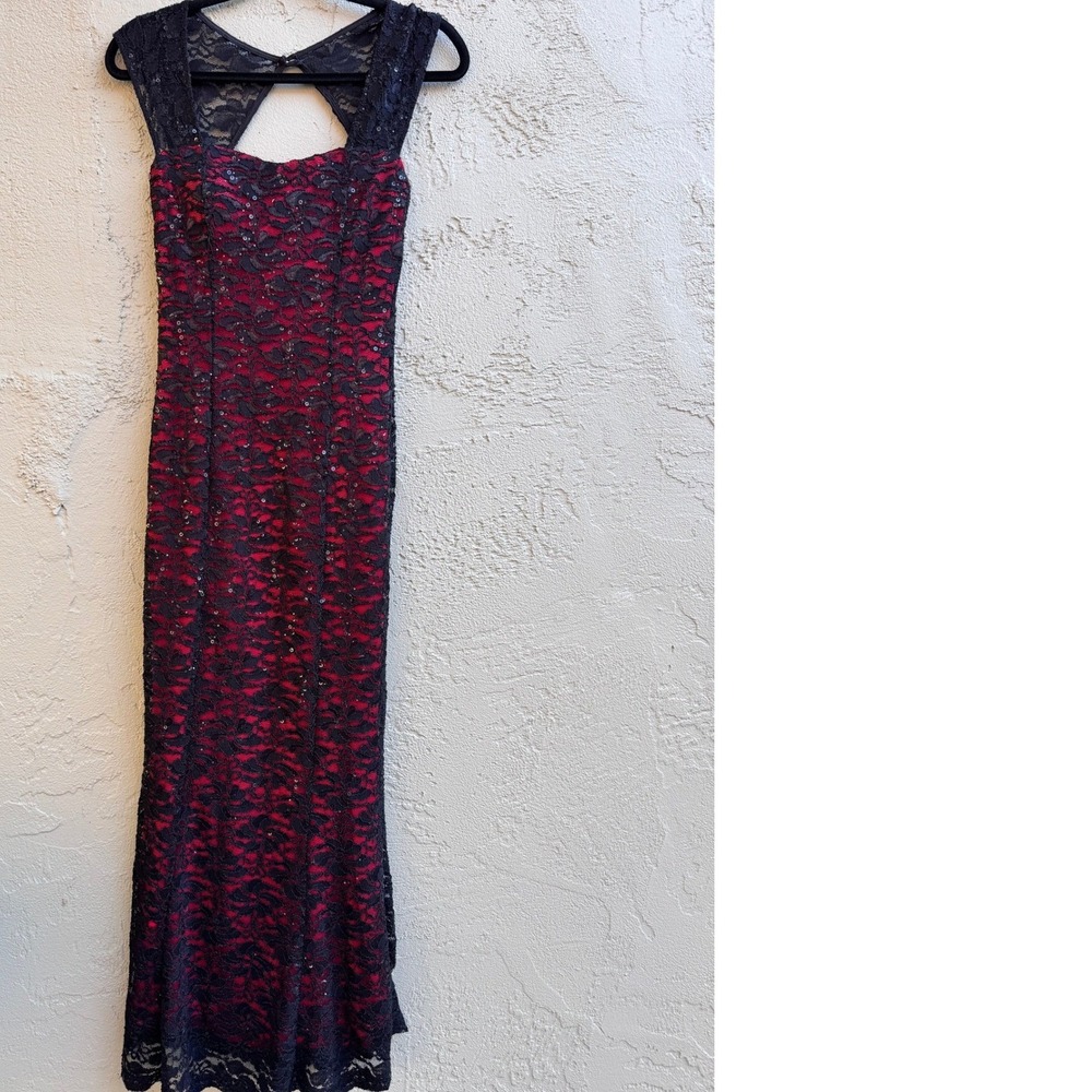LA SCALA Red Black Lace Sequins Cap Sleeves Mermaid Dress SMALL Formal Evening